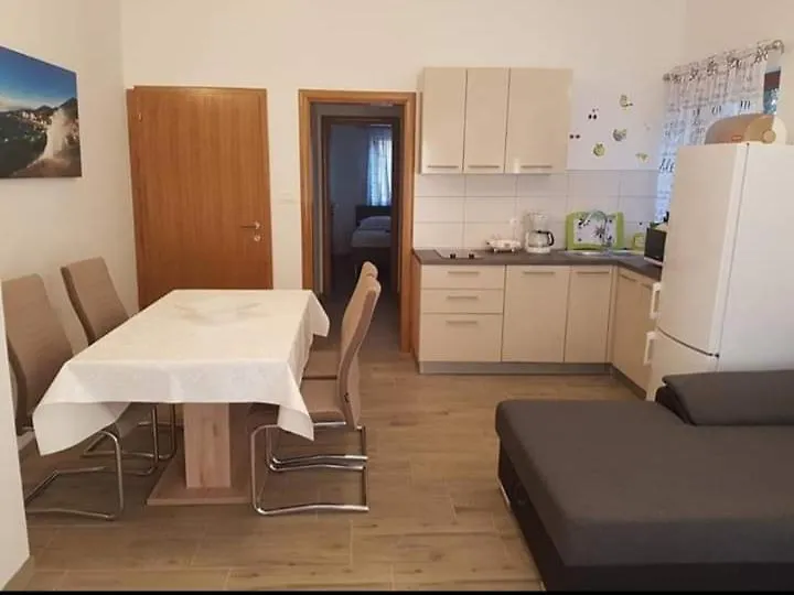 Apartmani Dada Starigrad Paklenica