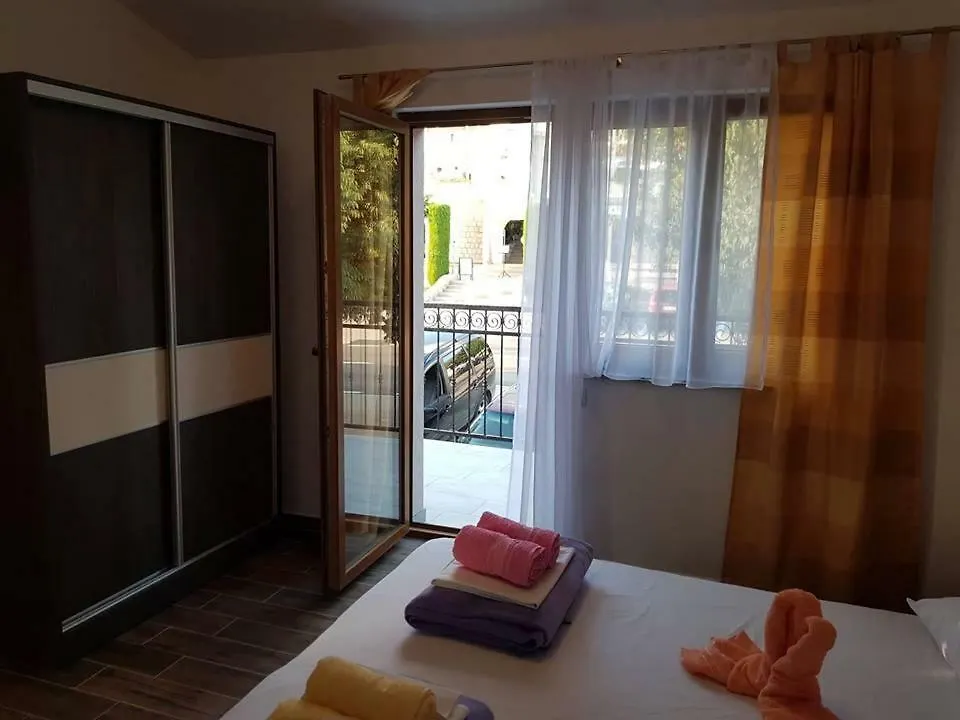 Apartmani Dada Starigrad Paklenica Apartment