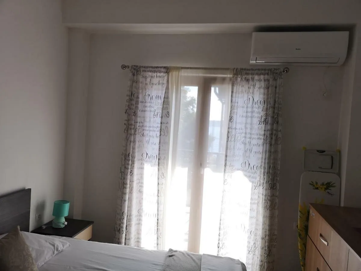 Apartmani Dada Starigrad Paklenica Croatia