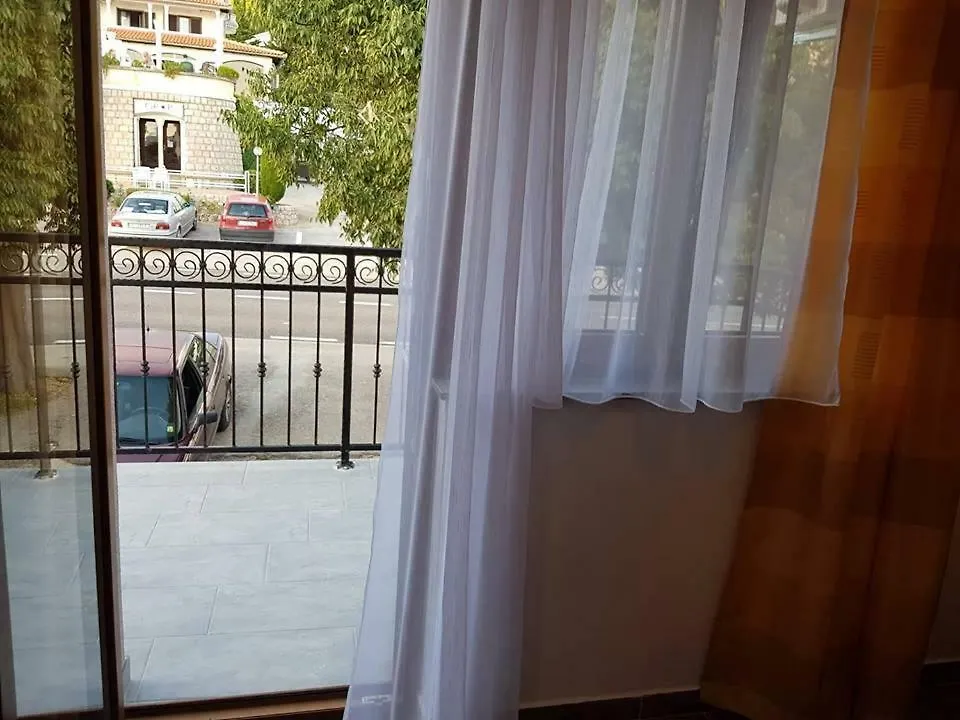 Apartmani Dada Starigrad Paklenica 0*,  Croatia