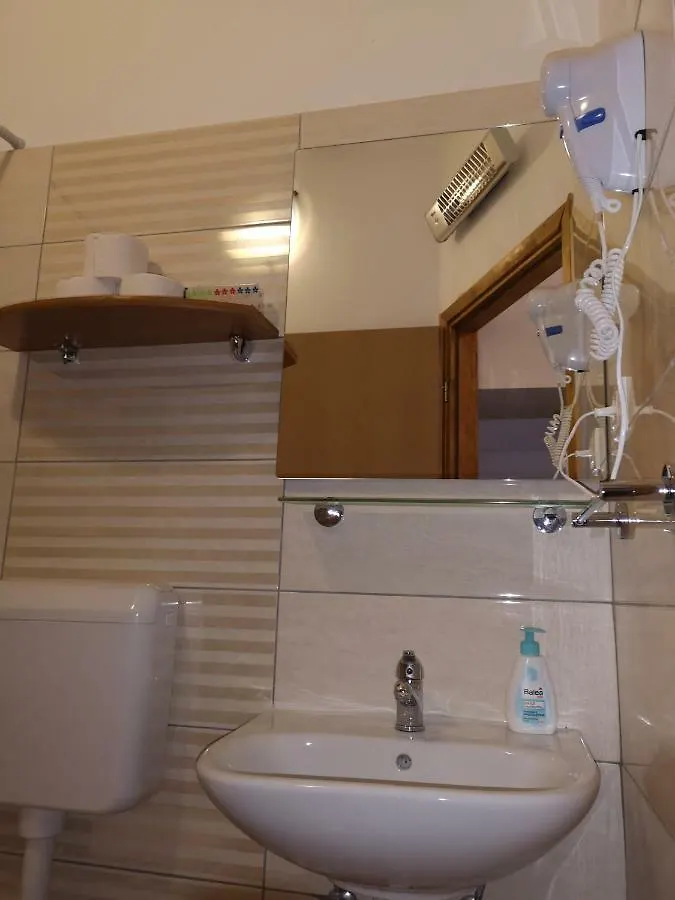 Apartment Apartmani Dada Starigrad Paklenica Croatia